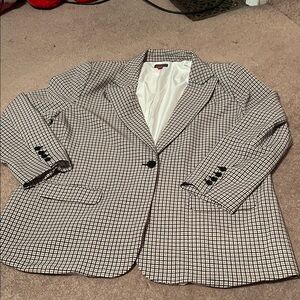 Vince Camuto Monochrome Grid Pattern Blazer